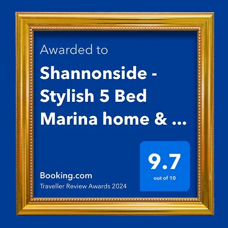 Shannonside - Stylish 5 Bed Marina & 40ft Mooring 度假居 Termonbarry