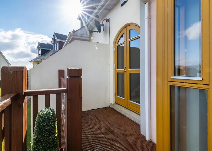 Shannonside - Stylish 5 Bed Marina & 40ft Mooring Prázdninový dům *